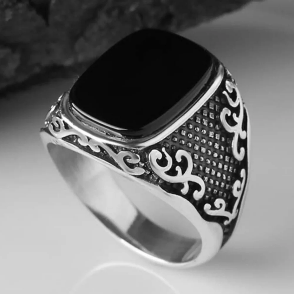 Men's Black and Silver Ring Sz 12